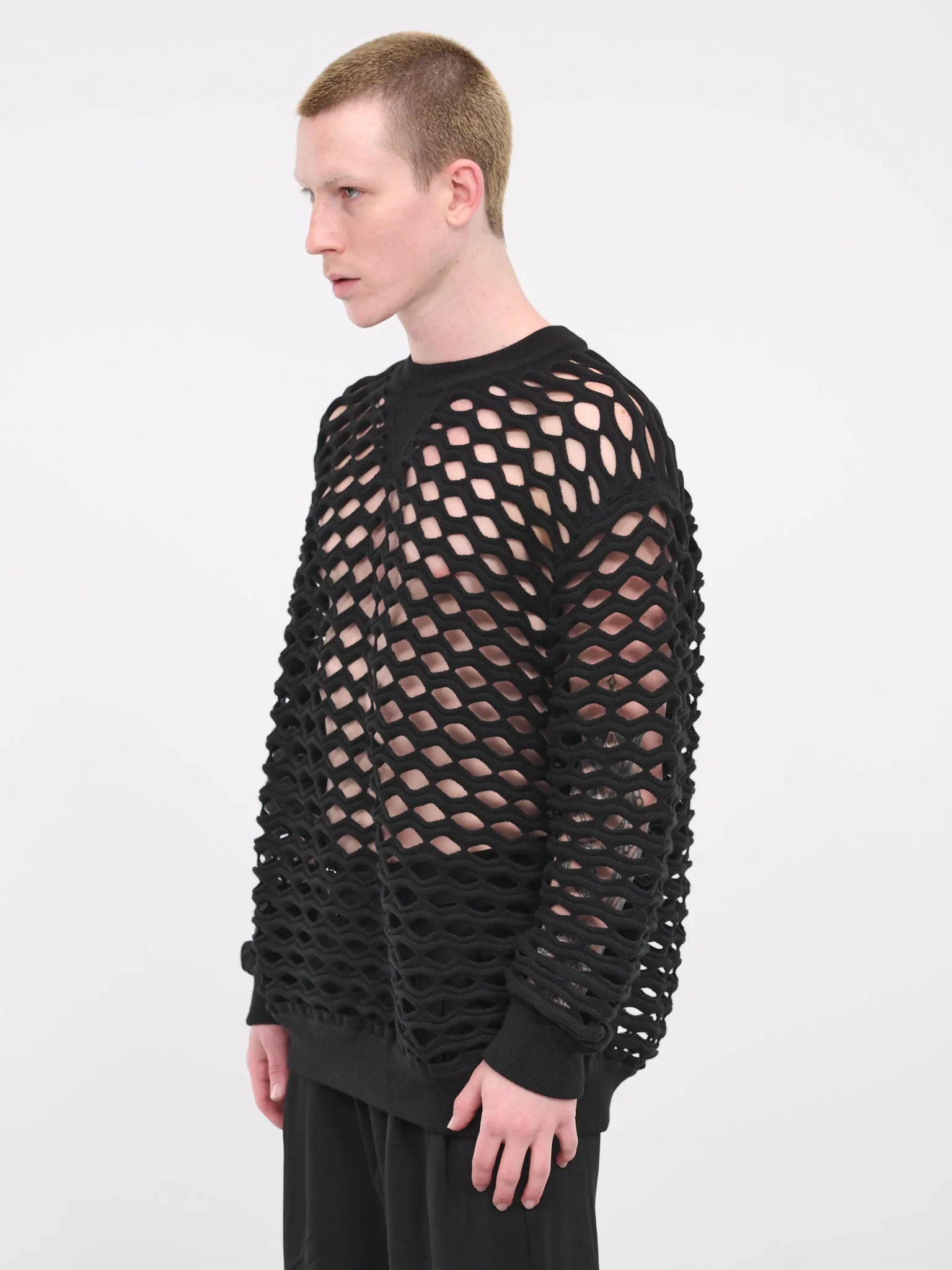 Cut-out Oversized Crewneck (WL-N0007-051-BLACK)