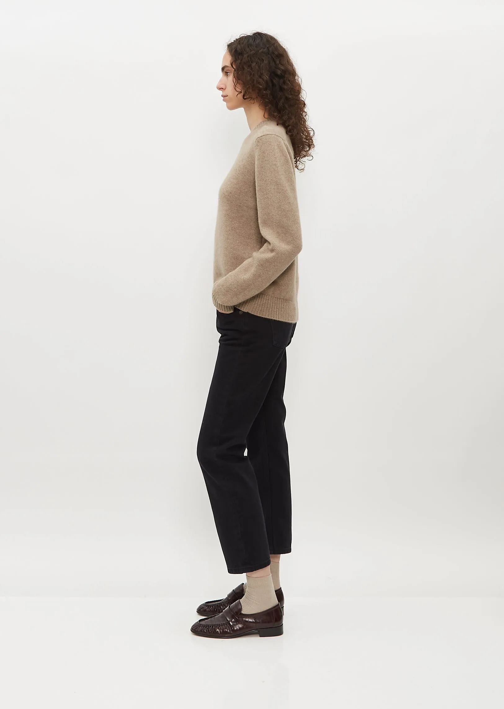 Hepburn Boyfriend Crew Sweater — Brown Undyed