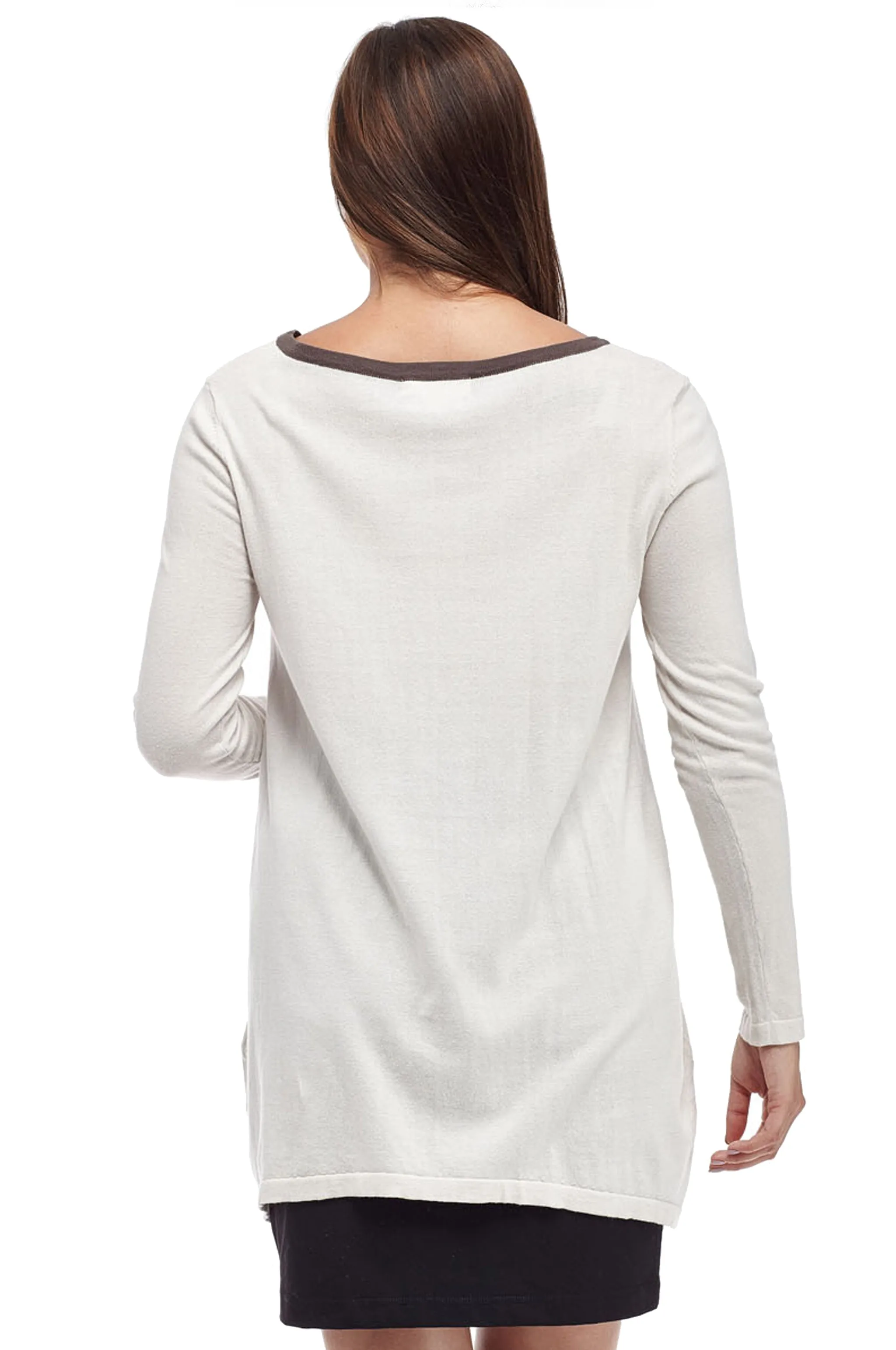 La Cera Rounded Neck Pullover Sweater Top