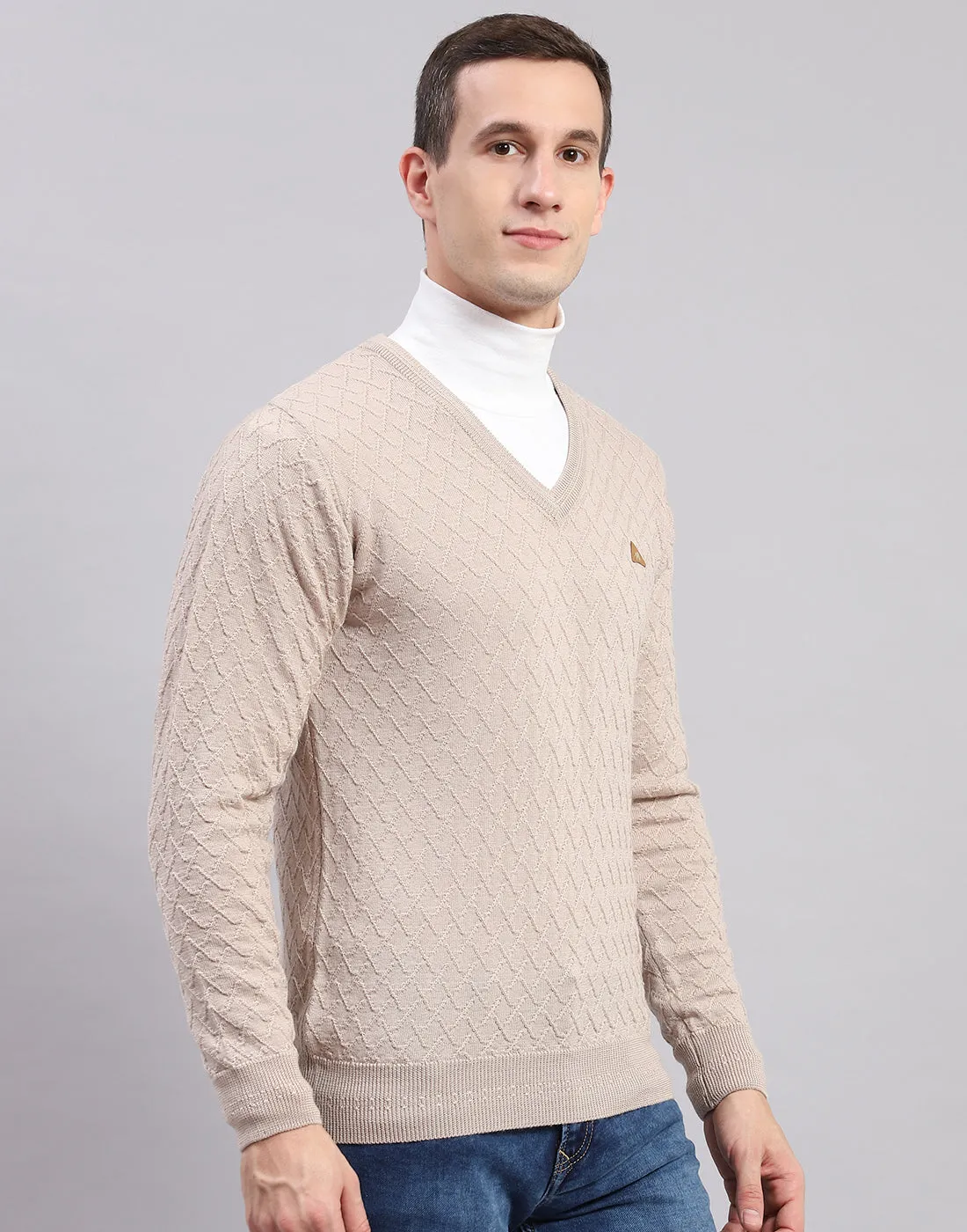 Men Beige Self Design V Neck Full Sleeve Sweaters/Pullovers