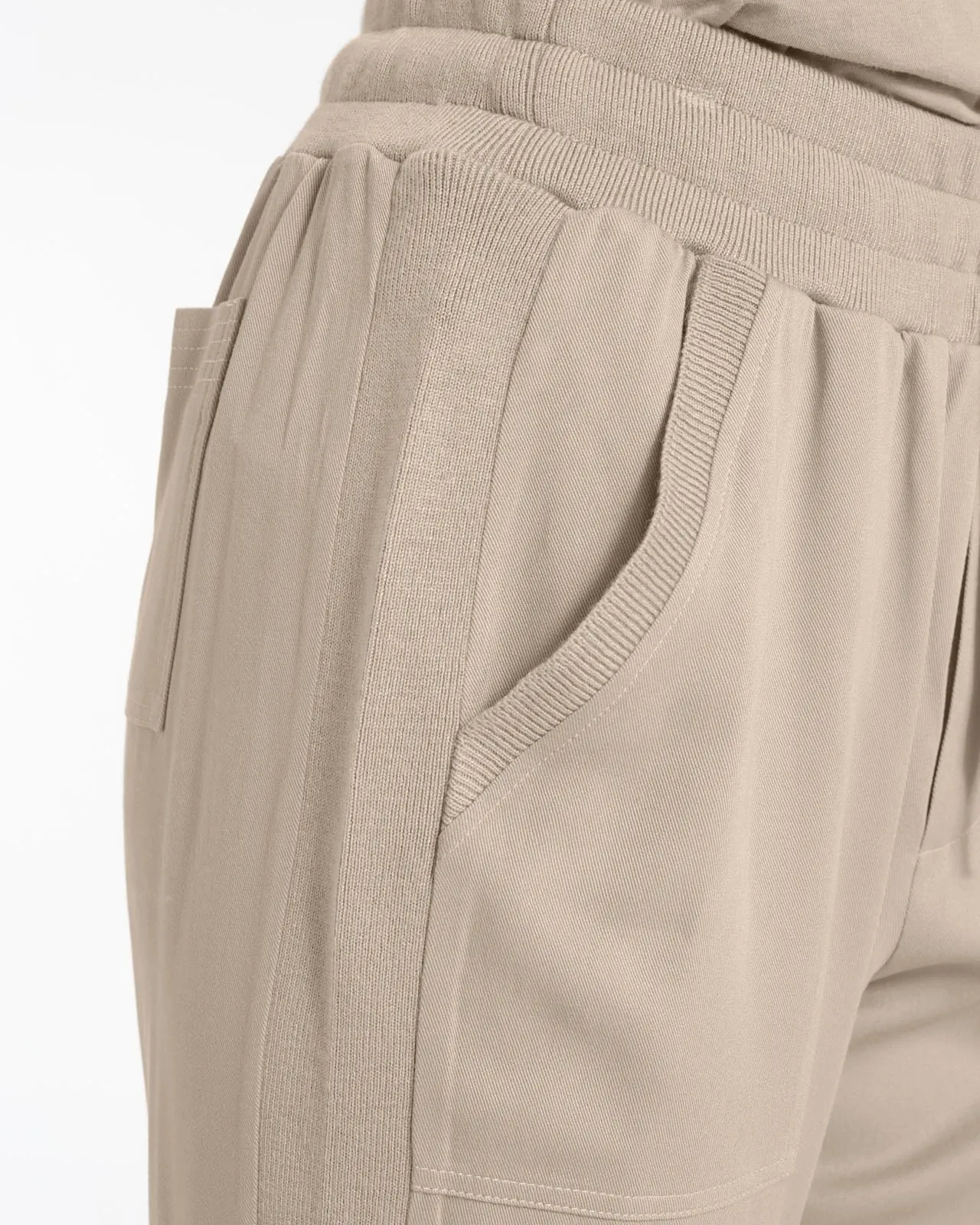 Rafe Straight Leg Pant